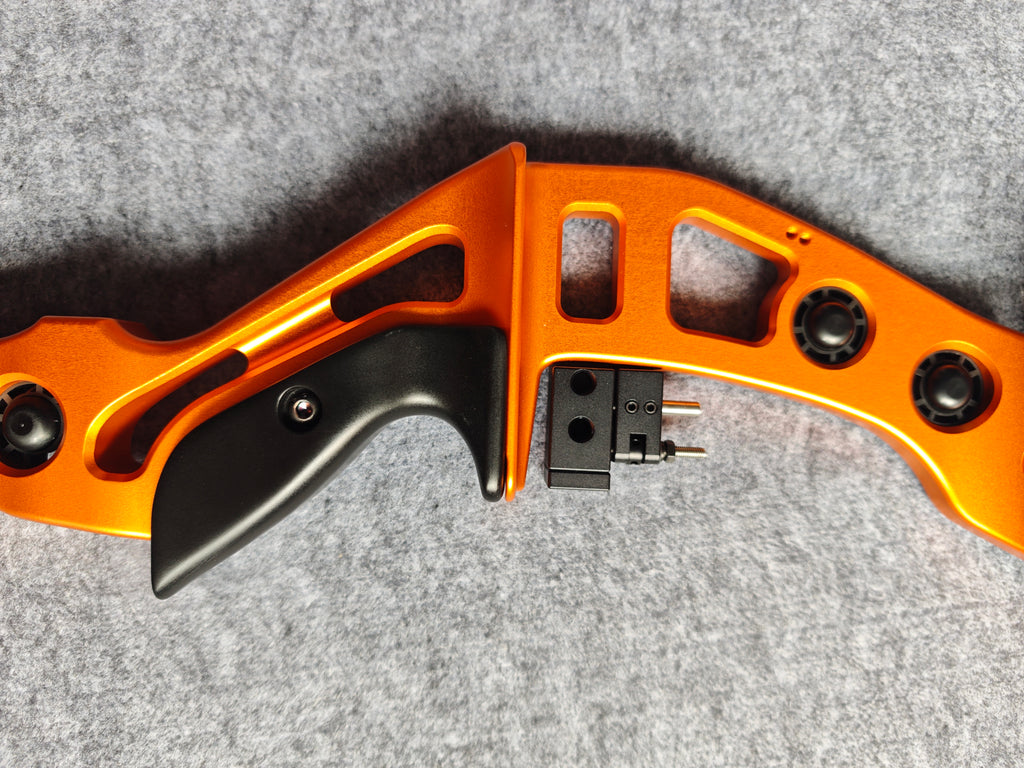 Sports archery 26" ilf barebow riser - mech bull