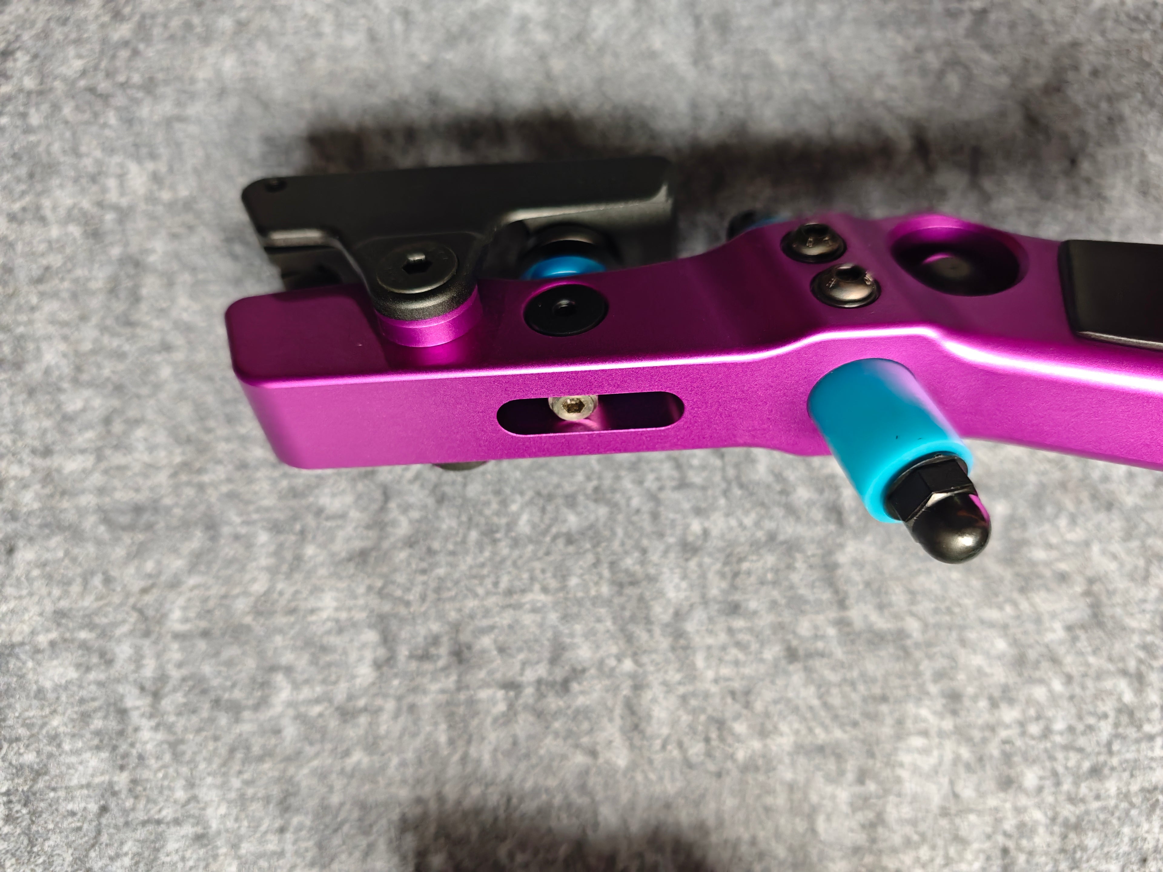 Sports Archery 18" ilf barebow riser - mech swan