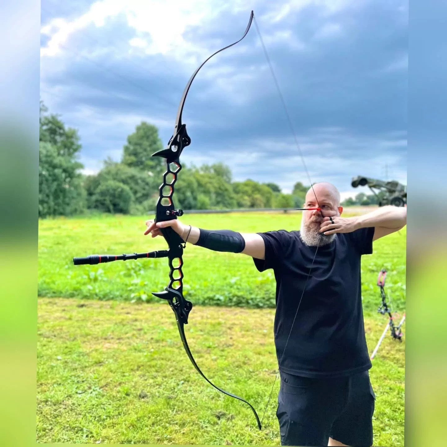 Sports Archery 28"barebow riser -thin dog