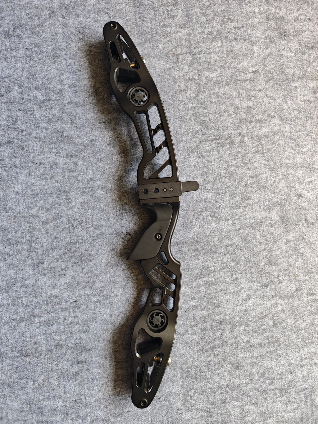25”Black Panther riser - right hand