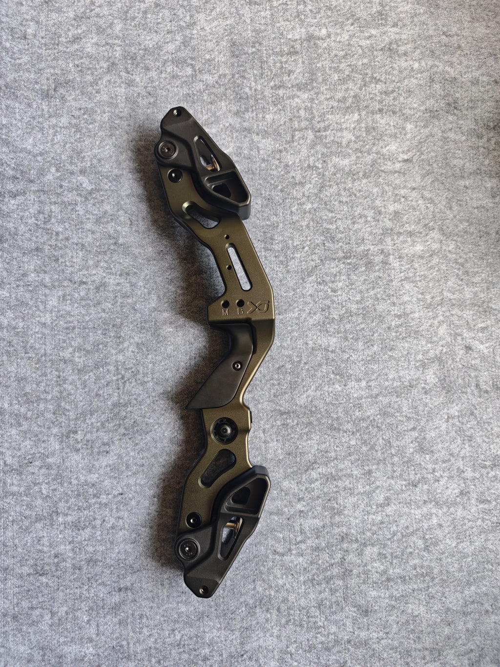 21” Big Bull Hunting Bow riser